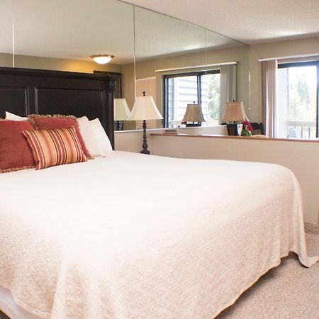 Marina Cay Hotel Бигфорк Екстериор снимка